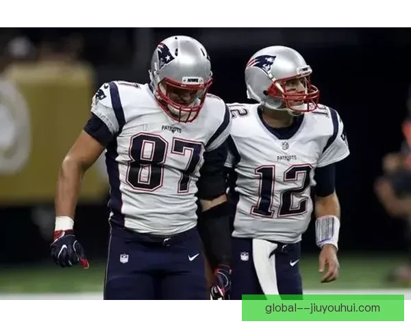 哈德森奥多伊边路突破犀利频频撕开对方防线展现闪电速度