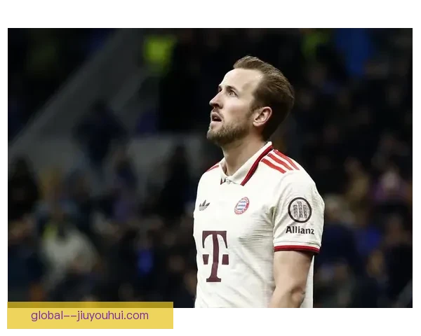 拜仁官方确认凯恩腿筋受伤将缺阵三周比赛